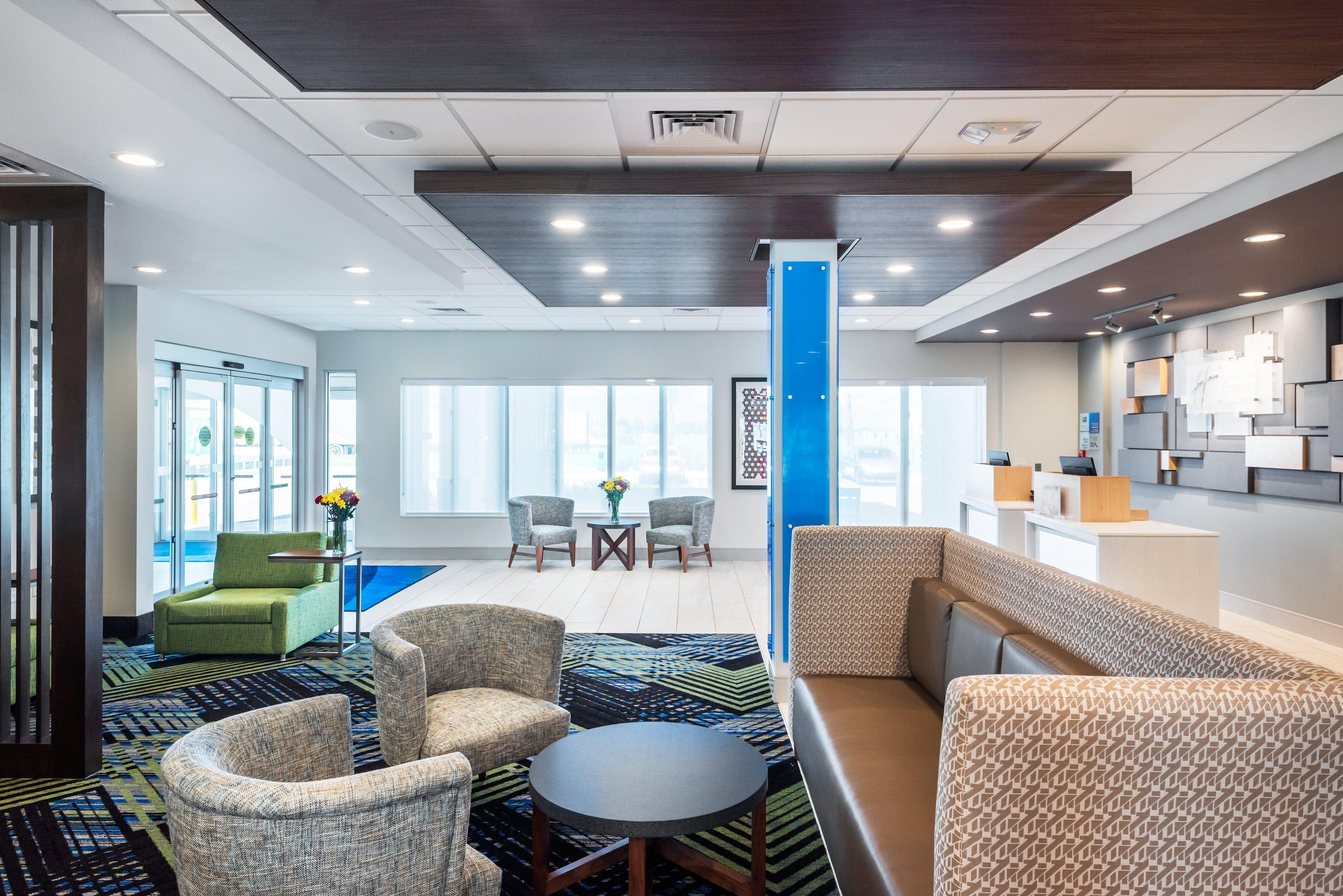 Holiday Inn Express & Suites - Punta Gorda By Ihg Экстерьер фото