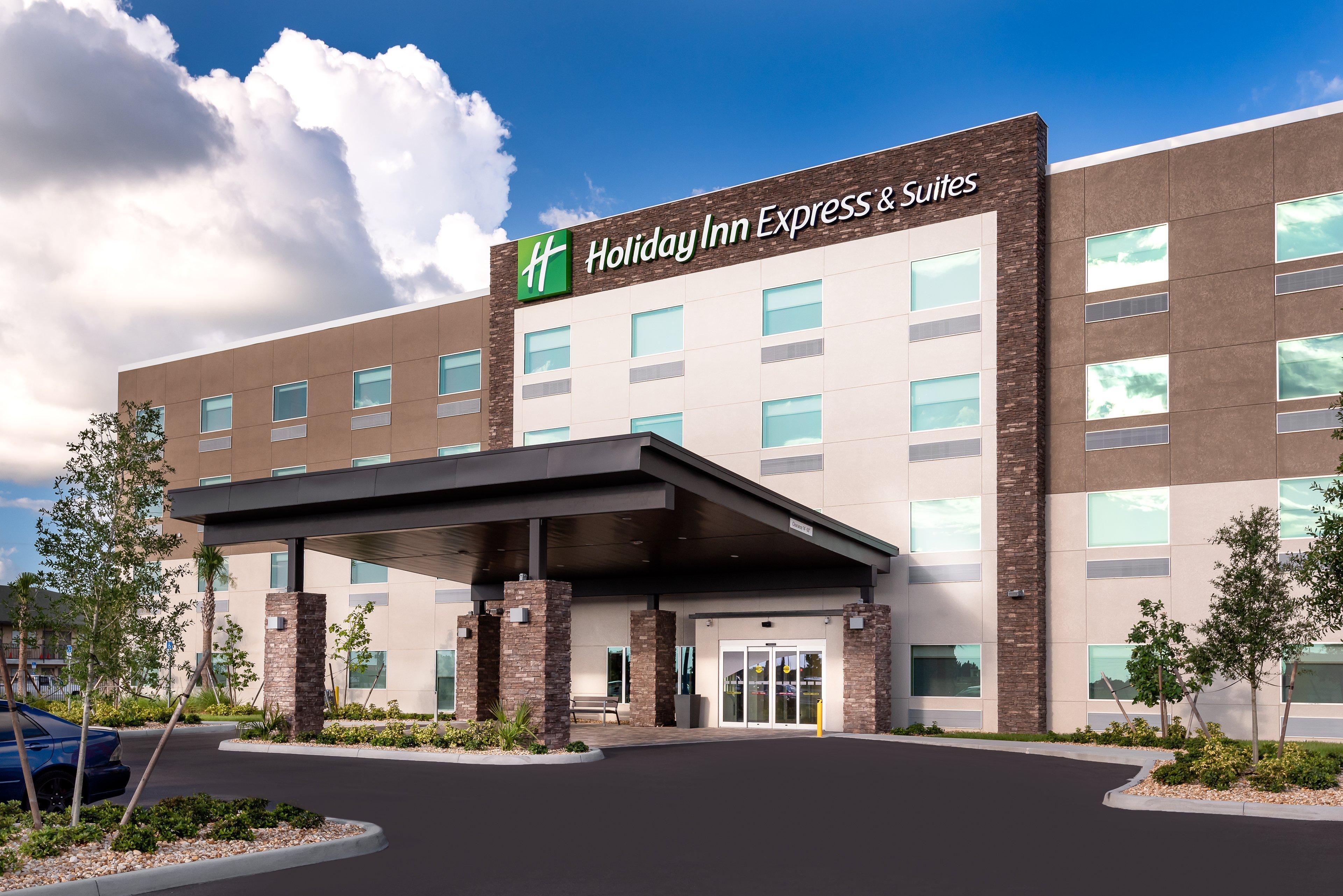 Holiday Inn Express & Suites - Punta Gorda By Ihg Экстерьер фото
